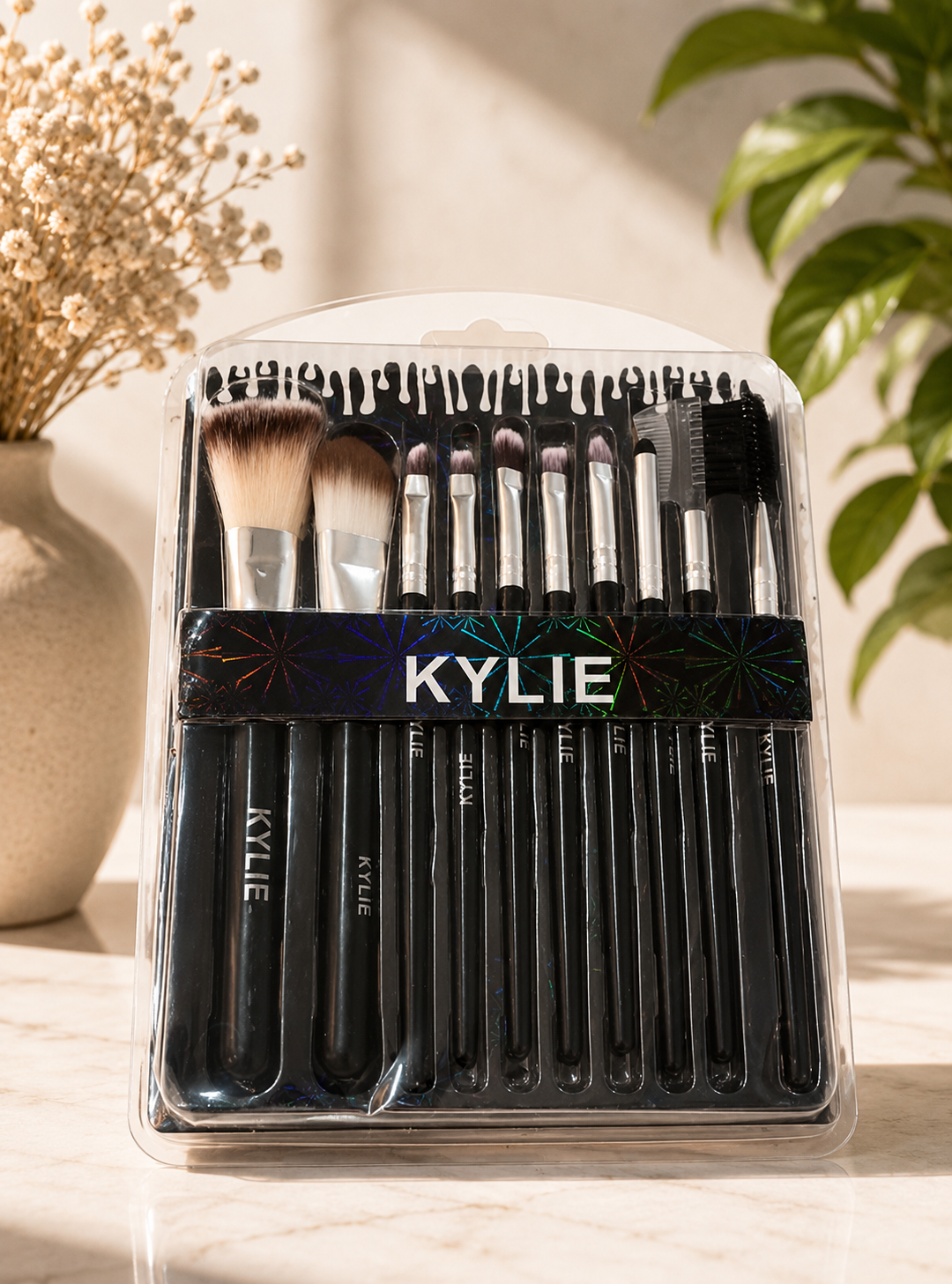 ست براش آرایشی KYLIE  برای آرایش صورت، چشم و ابرو ۱۰ عددی